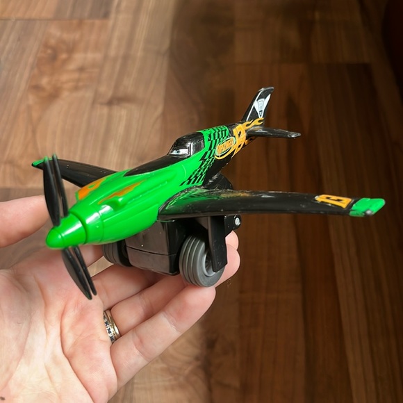 Disney Pixar Planes Ripslinger Mattel Moving Windup Green - Picture 1 of 5